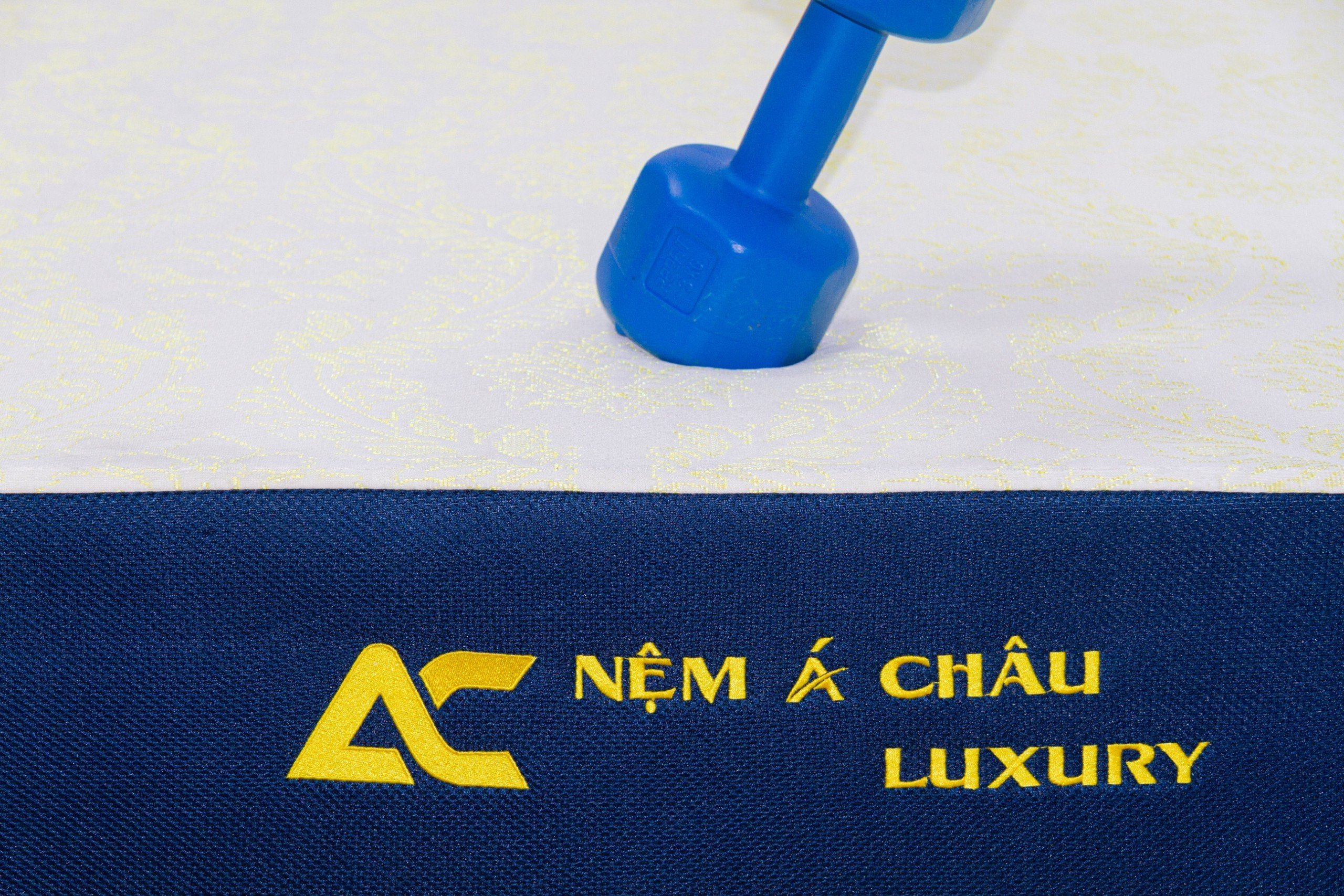 Khách hàng của Nệm Á Châu 7